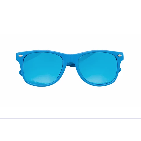 https://pcottontail.com/cdn/shop/products/emerson-retro-mirrored-teen-sunglasses-kids-sunglasses-teeny-tiny-optics-3_800x_40a204ec-60d6-461d-9f43-d144df04aa50.png?v=1623960792